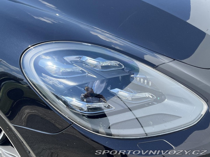Porsche Panamera 4 SportTurismo 2020