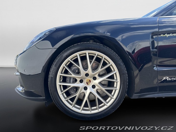 Porsche Panamera 4 E-hybrid 2019