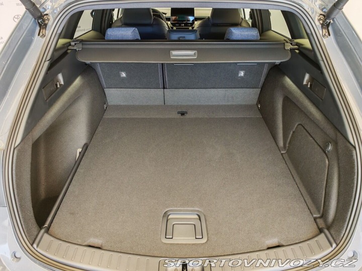 Toyota Corolla 2.0 Hybrid e-CVT Style 2026