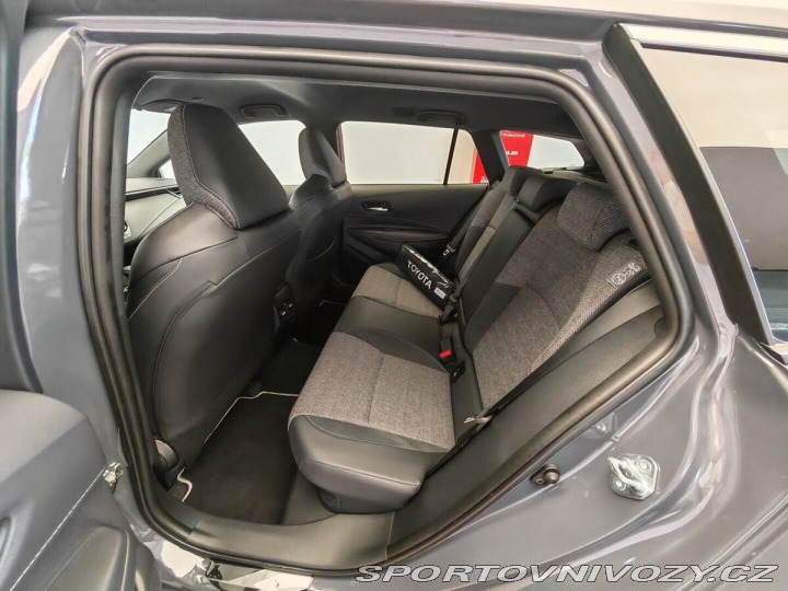 Toyota Corolla 2.0 Hybrid e-CVT Style 2026
