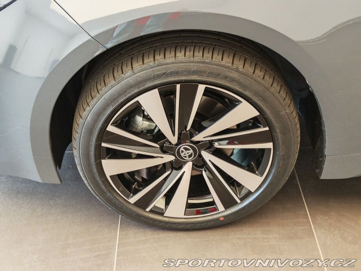 Toyota Corolla 2.0 Hybrid e-CVT Style 2026