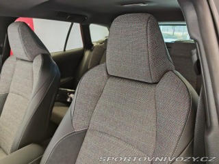 Toyota Corolla 2.0 Hybrid e-CVT Style 1800