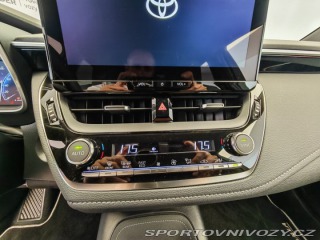Toyota Corolla 2.0 Hybrid e-CVT Style 1800