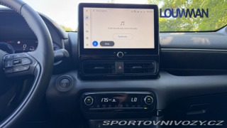 Toyota Yaris 1.5 HEV CVT EXECUTIVE 1800
