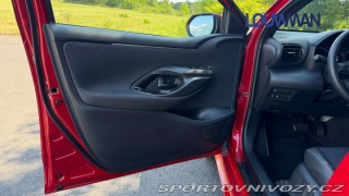 Toyota Yaris 1.5 HEV CVT EXECUTIVE 1800
