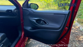 Toyota Yaris 1.5 HEV CVT EXECUTIVE 1800