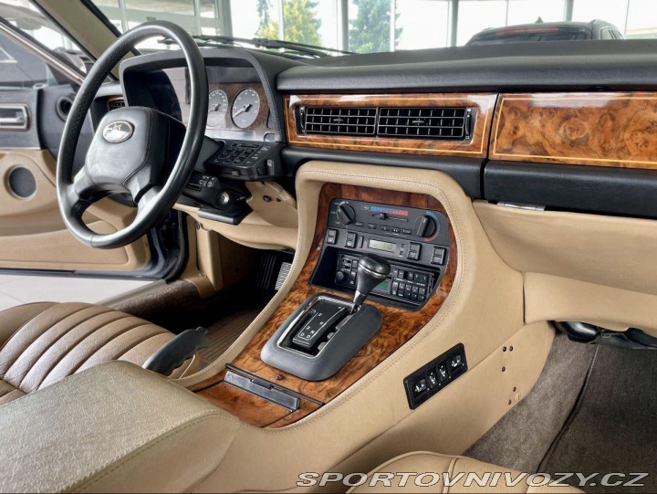 Jaguar XJ 3.6 Sovereign*1.majitel 1988