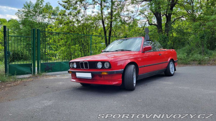 BMW 3 E30 320i 1990