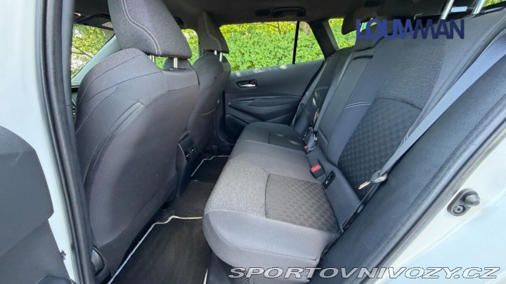 Toyota Corolla 2.0 HEV e-CVT COMFORT TEC 2025