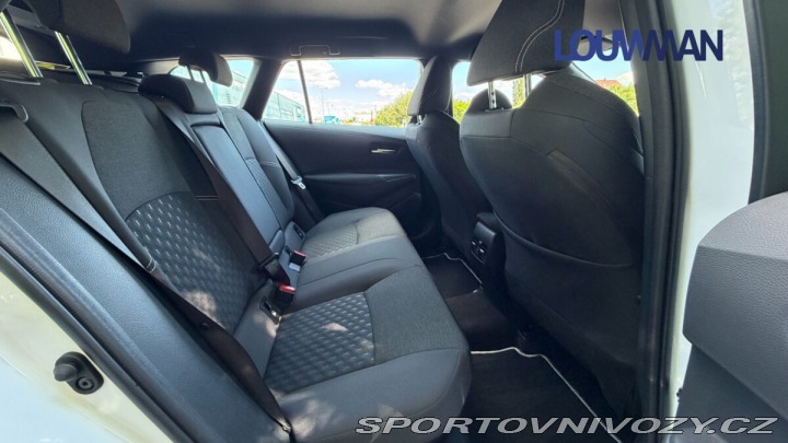 Toyota Corolla 2.0 HEV e-CVT COMFORT TEC 2025