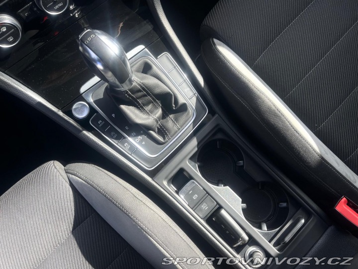 Volkswagen Golf R 2014