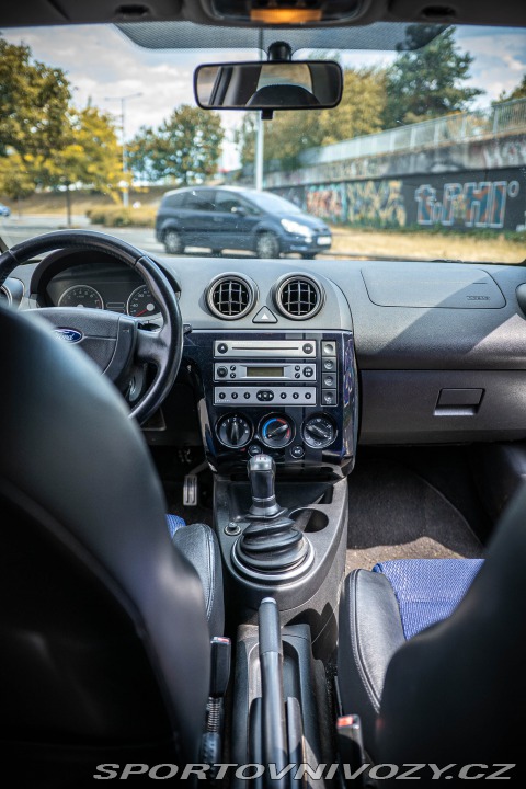 Ford Fiesta ST  2005