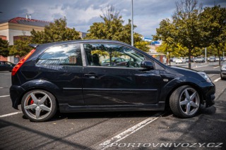 Ford Fiesta ST  2005
