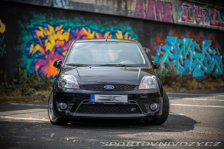 Ford Fiesta ST  2005