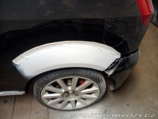 Ford Fiesta ST  2005