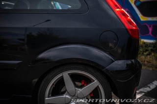 Ford Fiesta ST  2005