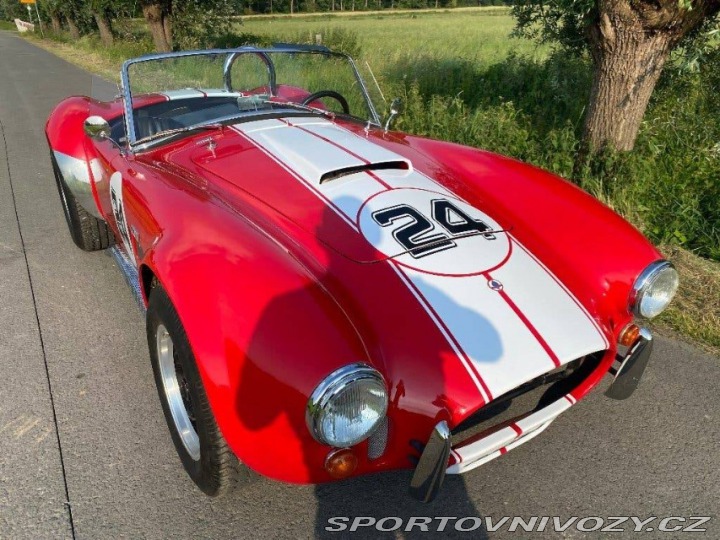 Ostatní značky Ostatní modely AC Cobra Replika 1986
