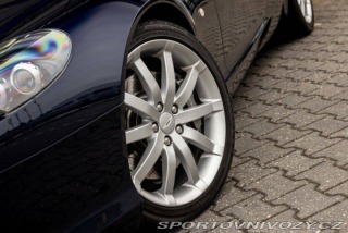 Aston Martin DB9  2005