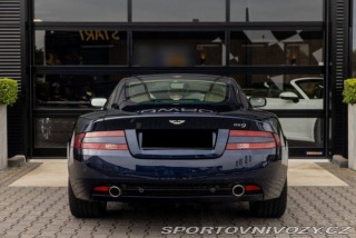 Aston Martin DB9  2005