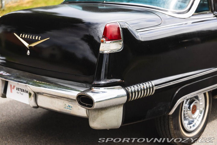 Ostatní značky Ostatní modely Cadillac Series 62 Sedan de Ville 1956