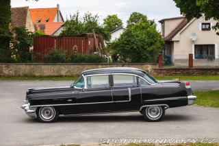 Ostatní značky Ostatní modely Cadillac Series 62 Sedan de Ville 1956