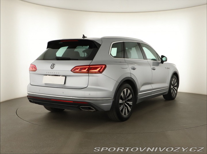 Volkswagen Ostatní modely Touareg 3.0 TDI 2020