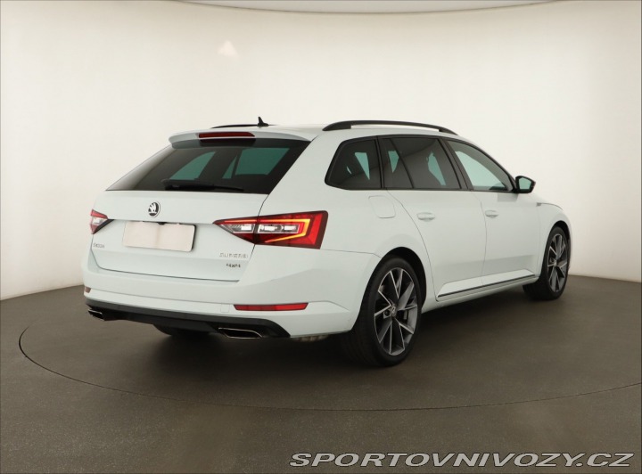 Škoda Superb 2.0 TSI 2016
