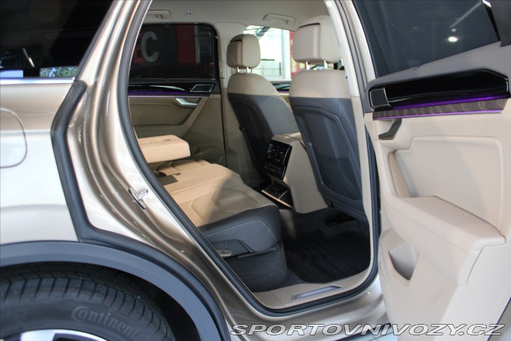Volkswagen Ostatní modely Touareg V6 TDi 210kW 4MOTION ACC/ 2018