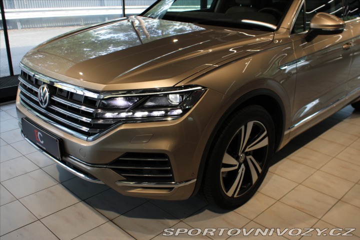 Volkswagen Ostatní modely Touareg V6 TDi 210kW 4MOTION ACC/ 2018