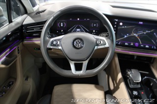 Volkswagen Ostatní modely Touareg V6 TDi 210kW 4MOTION ACC/ 2018