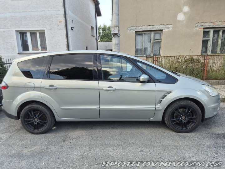 Ford Ostatní modely S-MAX 2,0   TDCi 85 kW, 7 míst, 2009