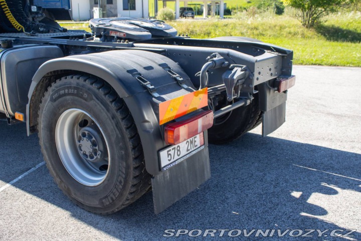 Ostatní značky Ostatní modely Ťahače, nákladné autá nad 7,5 t Volvo Volvo FM44 4x4 / AJ NA SP 2006