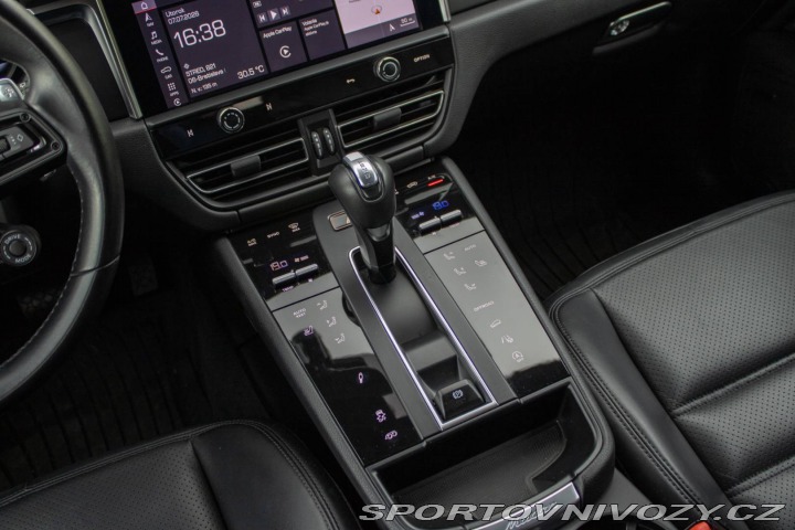 Porsche Macan T PDK 195 kw / FINANCOVA 2022