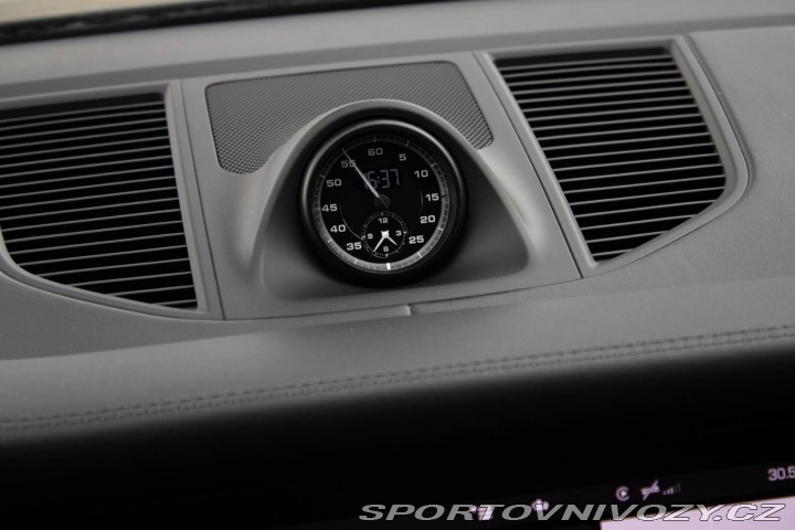 Porsche Macan T PDK 195 kw / FINANCOVA 2022