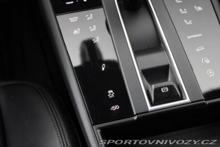 Porsche Macan T PDK 195 kw / 1. Majite 2022