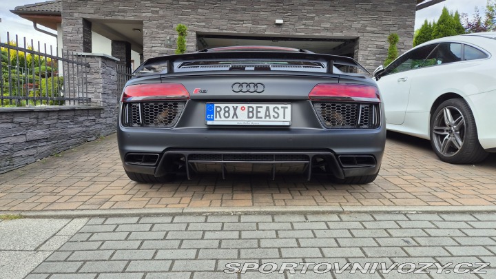 Audi R8 R8 V10 RWS 1 z 999 ks 2018