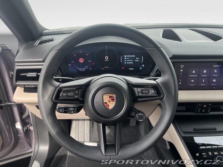 Porsche Macan Electric 2025