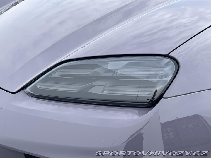 Porsche Macan Electric 2025