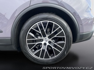 Porsche Macan Electric 2025