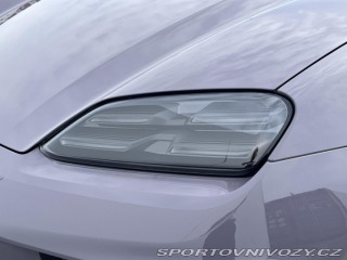 Porsche Macan Electric 2025