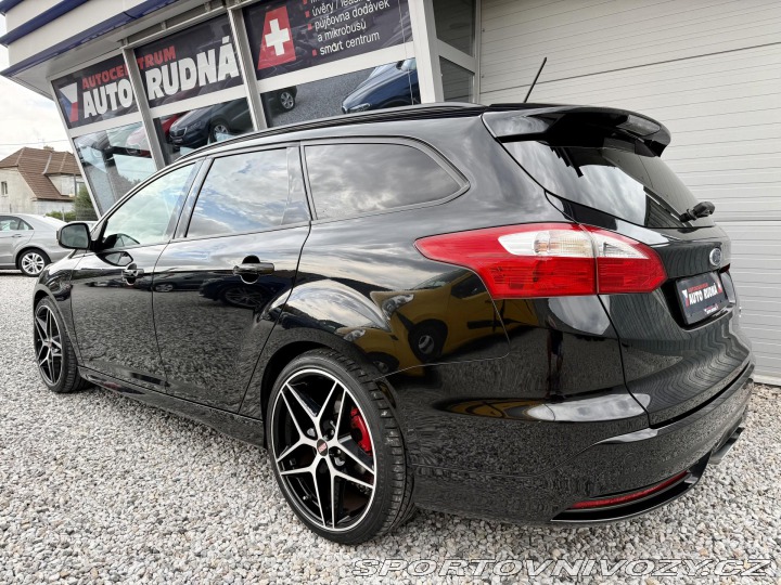 Ford Focus ST 2,0i 184kW ST REZERVACE 2013
