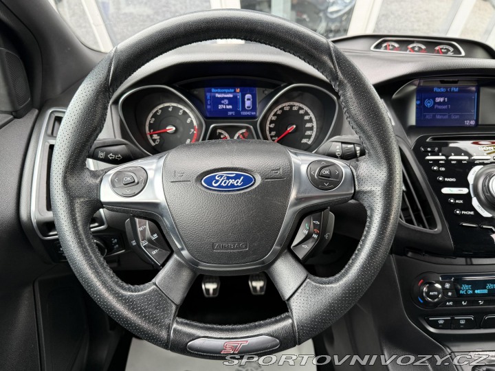 Ford Focus ST 2,0i 184kW ST REZERVACE 2013