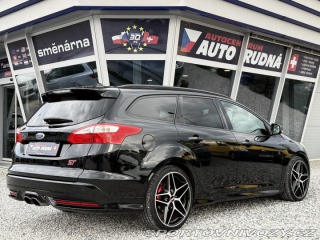 Ford Focus ST 2,0i 184kW ST REZERVACE 2013