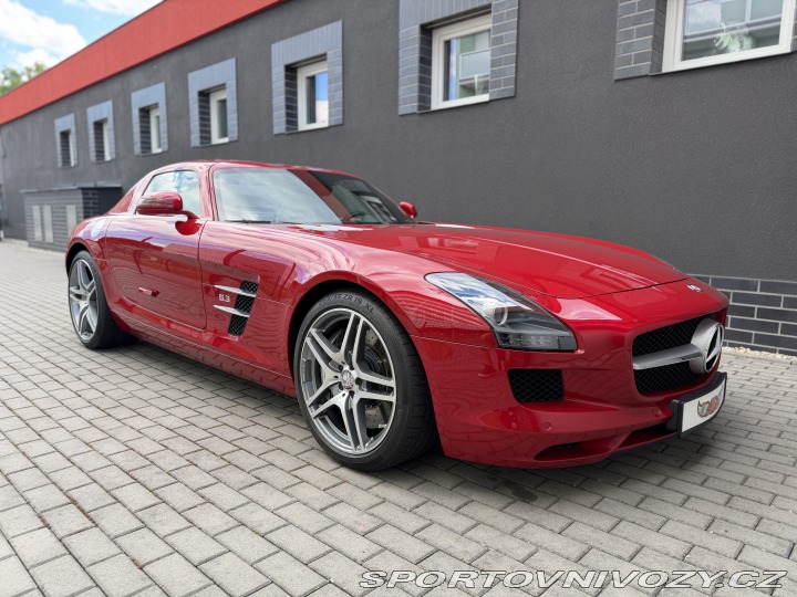 Mercedes-Benz SLS AMG Coupe 2010