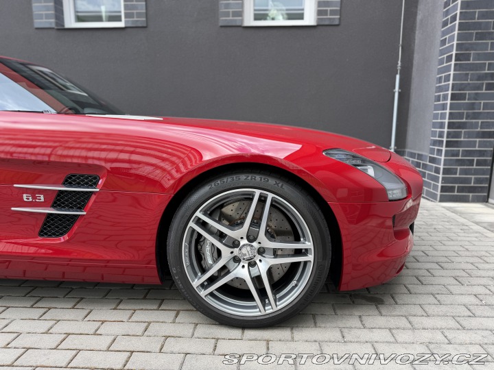 Mercedes-Benz SLS AMG Coupe 2010