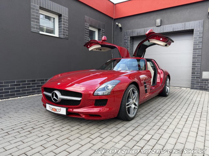Mercedes-Benz SLS AMG Coupe 2010