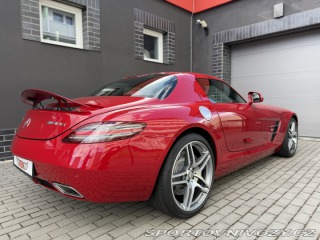 Mercedes-Benz SLS AMG Coupe 2010