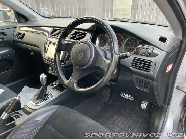 Mitsubishi Lancer EVO Evo 9 Wagon 2005