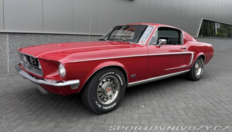 Ford Mustang Fastback