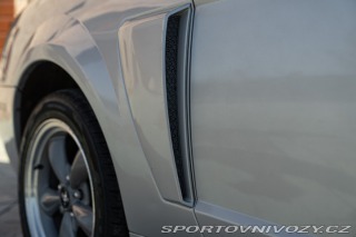 Ford Mustang GT V8 SRS 2002